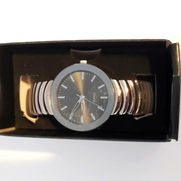 AVON | Jet Plain Stainless Steel Cuff Watch - Picture 1 of 6